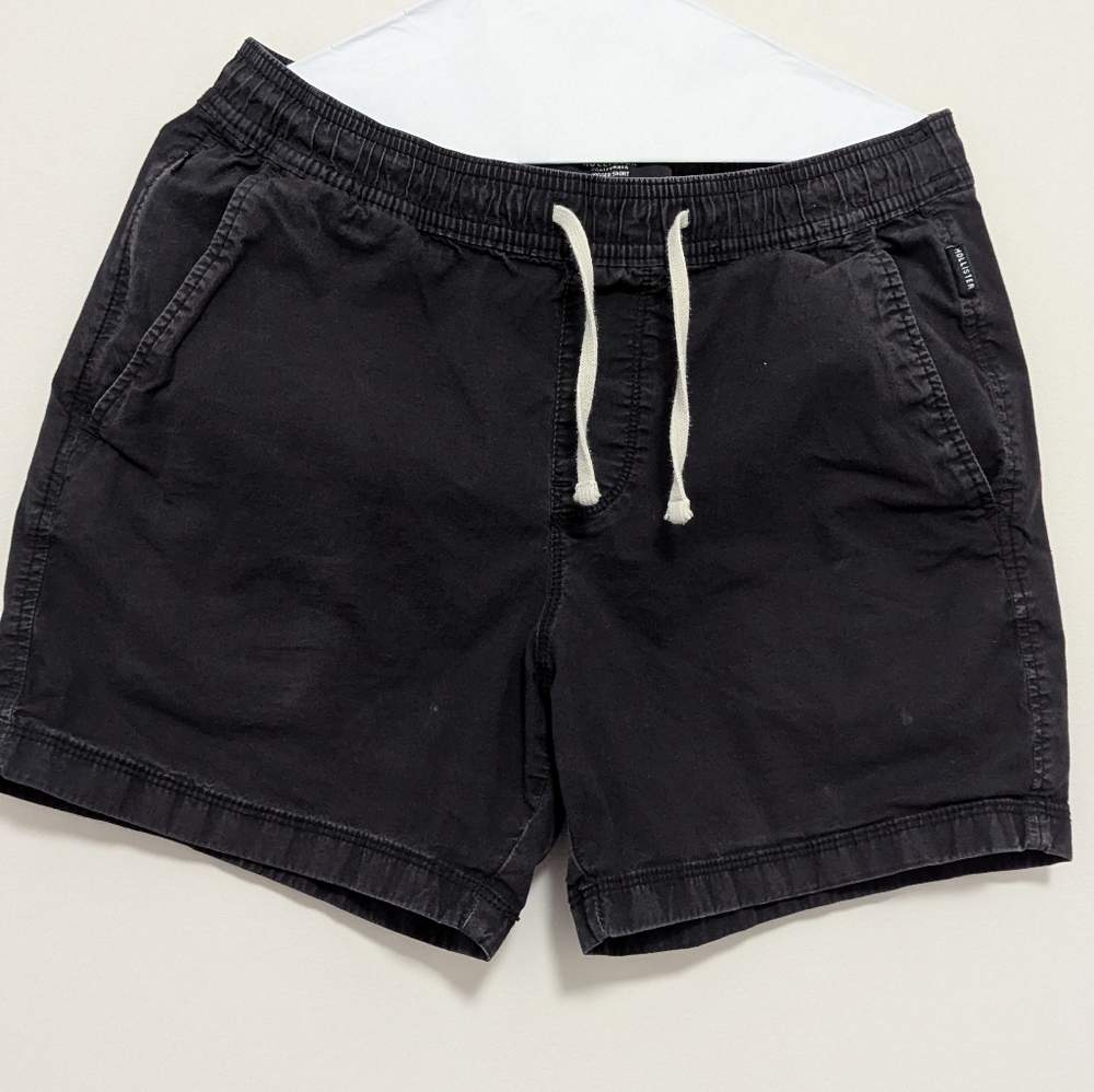 Hollister Jogger shorts. Size S.